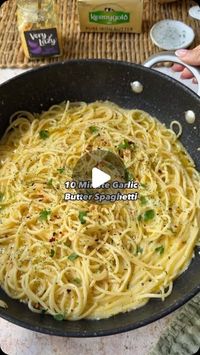 Amelia on Instagram: "THE EASIEST GARLIC BUTTER SPAGHETTI 😍😍

Make sure you save this one!

Buttery pasta has always been a go to for me and this is so simple but sooo good 😍😍😍

Cook 200g spaghetti

In a pan - heat 80g butter & 3 tbl spoon garlic (I used lazy food smoked garlic) for 5 minutes - add in the spaghetti & some of the pasta water - around 1 tbsp.

Season with some salt & pepper & parsley.

Sprinke 30g parmasan over & mix & serve. I also added sorm chilli flakes & fresh parsley but theyre optional 😍 so simple but tastes so good! 🫶🫶🍝🍝🍝

#pasta #spaghetti #simplerecipes #garlicbutter #garlicbuttersauce #buttery #butterpasta #simplelunch #familyfood #pastarecipe #10minutemeal"