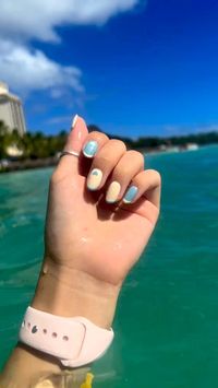 Difficulty: Easy

 

Super Easy Short Nail Art Summer Inspo
 • Blue Nail Polish 
 • Beige Nail Polish
 • Nail Polish dotter 
 • Nail Polish Brush
 • Silicon Stamper (makes the french nail design easier)
 • Green Nail Polish (if you want to draw the tulip)
 • Top Coat
 • Base Coat

