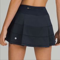 >>> New With Tags <<< Lululemon Pace Rival Skirt Low Rise Regular Length - 13” Color: Black Size: 6 Fast Shipping