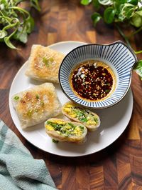 crispy chive egg dumplings - smelly lunchbox