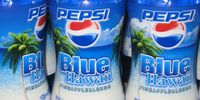 Pepsi Blue Hawaii from Japan: Known not only for its strange flavor blends, but also for its bright colored products such as Mountain Dew here in the US, Pepsi goes all out in Japan. The Pepsi Blue Hawaii drink is bright blue in color and tastes of pineapple and lemon. This particular drink is the perfect way to wash down a handful of Seaweed flavored Pringles.