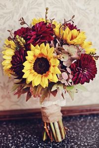 Bouquets on WeddingWire