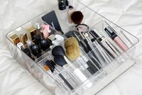 organize makeup