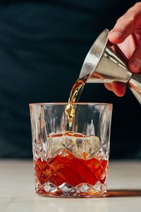 THE BEST Old Fashioned Recipe! Thoroughly tested, quick and easy to make, PERFECT for happy hour. #recipes #oldfashioned #cocktail #minimalistbaker