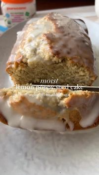 #veganbaking #vegan #lemonpoppyseed #lemoncake #lemonloaf #moistcake #dairyfreebaking #glutenfreebaking #sugarfree #sugarfreedessert