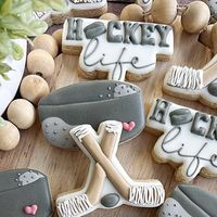 Amy Smith on Instagram: "Well in Minnesota, hockey is definitely life 🏒 . No artificial colors used  . . #dyefree #hockey #hockeylife #hockeymom #decoratedcookies #hockeycookies #cookies"