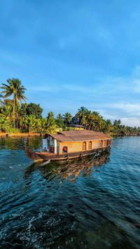 Ashtamudi lake, Kerala