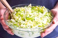 How to make the best mayonnaise-free coleslaw salad with a lime dressing, cilantro and a little spice from minced chili peppers. Jump to the Picnic Friendly Cilantro Lime Coleslaw Salad Recipe […]