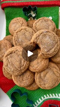 Abby on Instagram: "12 Days of Holiday Recipes🎄

Day 1: Big Soft Gingerbread Cookies✨ Arguably the most underrated Christmas cookie. These are soft and pillowy and the blend of spices with the sugar coating is just perfection. 

Here’s what you need:

2 1/4 cups flour
2 tsp ginger
1 tsp cinnamon
1 tsp cloves
1/2 tsp nutmeg
1/4 tsp salt
1 tsp baking soda
3/4 cup butter, softened
3/4 cup white sugar, plus 2 tbsp for rolling 
1 egg
1/4 cup molasses
1 tsp vanilla

Preheat oven to 350F. Combine flour, baking soda, spices and salt in a bowl and set aside. In a large bowl, beat butter and 3/4 cup sugar until fluffy. Beat in egg, then fold in molasses and vanilla. Stir in the dry ingredients until combined. Scoop and form balls slightly bigger than the size of a golf ball (should get around 12-15