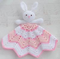 Adorable Crochet Lovey Blanket. Bunny Lovey. Easy and fun to make! #crochetloveyblanket #crochetbunny