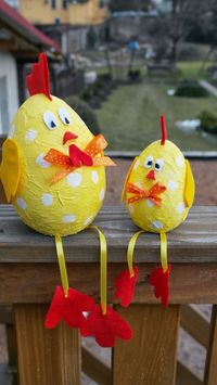 Easter chickens idea for decorations