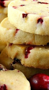 In time for Christmas, Cranberry and Orange Shortbread Cookies! #cookierecipes #Christmascookies