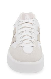 From the court to the street, this '80s-throwback tennis shoe scores new love as a sneaker made of leather and mesh with chunky proportions updating the look. The plush interior and supportive insole ground every step in game-winning comfort. Lace-up style Removable, cushioned insole with arch support Leather and textile upper/synthetic lining/rubber sole Imported