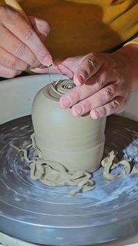 How we trim and finish a leather hard mug on the wheel! Always satisfying to watch the ribbons of Clay flying around 😅🎉 #pottery #potterystudio #potterylove #handmade #handmademug #töpfern #töpfernmachtglücklich #trimming #satisfying #satisfyingvideos #ceramics