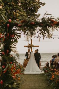 Casamento na Praia: Alice e Eduardo - Peguei o Bouquet