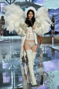 Victoria's secret fashion show 2015