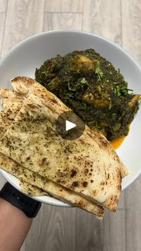 214K views · 1K reactions | Chicken and spinach curry is hands down one of my favourite curries. And I’ve been able to make all my curry recipes super simple with only minimal prep. The prep for this is literally slicing an onion and cutting a tomato.

To top it off, it’s all done in one pot so barely any washing up. If you’re interested in more curry recipes, I have a 200+ page e-cookbook on my website which has a bunch of curry dishes on there (and much more). All done in my lazy style, minimal prep, one pot, less washing, maximum reward. 

#indianfood #chickencurry #currychicken | whatinthechef