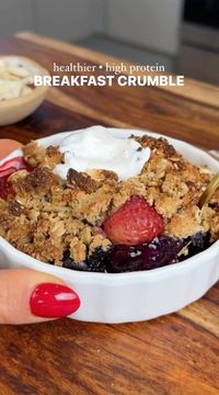 This feels like you're eating healthy dessert for breakfast while being balanced & nutritious! Warm berries with oat topping is the ultimate combo. Packed with protein, fiber, and energizing carbohydrates! This crumble is made with frozen berries, making it less expensive, too!