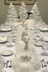 34 Festive & Elegant White Christmas Decor Ideas to Try This Year