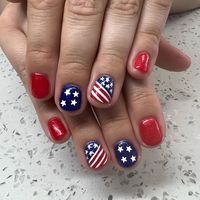 This nail design will be perfect for the 4th of July or any other summer holiday. Easy application false nails for kids or adults. Red, white, blue, stars, stripes, flag, Independence Day, Memorial Day, Veterans Day, artificial acryllic, glossy, glue on, cute, long wear, short, square, athletic