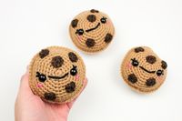 Chubby Chocolate Chip Amigurumi