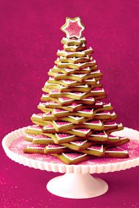 This stunning gingerbread tree—made from our classic gingerbread recipe, using a set of 10 graduated star cookie cutters—is a cinch to pull together.