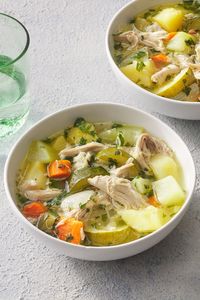 Caldo de Pollo