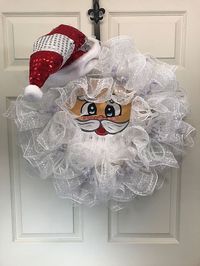 easy santa face wreath 30 minute project