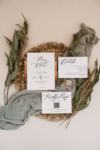 This wedding invitation is the perfect way to set the tone for your classic wedding. Easily and quickly change the fonts, font colors, graphic colors, and background color to match your style. No need to download software or fonts! ️🤵 𝐌𝐀𝐓𝐂𝐇𝐈𝐍𝐆 𝐃𝐄𝐒𝐈𝐆𝐍𝐒 Search Nora in the shop. 💎 𝐄𝐗𝐂𝐋𝐔𝐒𝐈𝐕𝐄 𝐅𝐎𝐍𝐓𝐒 Unlike the competition, I pride myself on using only the most exquisite and exclusive fonts to elevate your designs to new heights. Say goodbye to basic and hello to sophisti