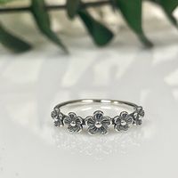 925 Sterling Silver Plain Flower Ring All Sizes Is Available Code 142973 Metal 925 Solid Sterling Silver 925 Nickel Free Metal Material: Sterling Silver Finish: Oxidized