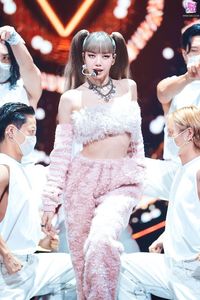 210926 - LISA INKIGAYO #Blackpink #rose #jisoo #jennie #lisa #kpop #SOLO #LS1 #pink #pigtails #money #kstyle #ddududdudu #foreveryoung #lsg #ktl #ddd #playingwithfire #bts #money#fashion #live