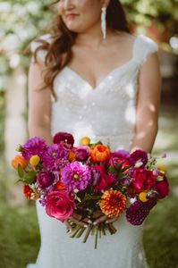 Breathtaking Summer bridal bouquet in an array of bold colors

#weddingflowers #bridal #bridalbouquet #weddinginspo #weddingcolors #summerwedding