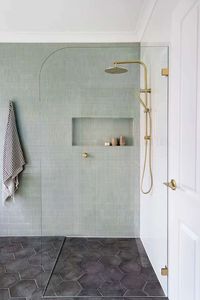 Bathroom Tiles - How To use Mint Green Tile In Your Feature Wall