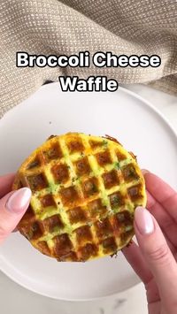 This super easy toddler breakfast will be a hit in your home! These waffles are a delicious and healthy addition to your morning routine. They are packed with hidden vegetables so you can get some nutrients into your toddler. Try this toddler-friendly breakfast!