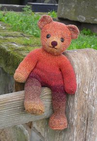 Teddy Bear Vera pattern by Annita Wilschut