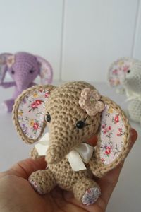 New pattern – Tiny luck elephant. For sale  ༺✿Teresa Restegui http://www.pinterest.com/teretegui/✿༻