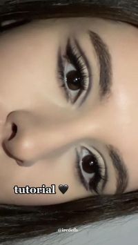 Tutorial de ojos para dark feminine