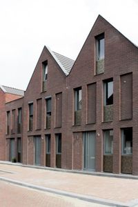 Zeeuws Housing / Pasel.Kuenzel Architects (image Courtesy of Pasel.Kuenzel Architects)