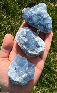 Raw Celestite Cluster - blue celestite geode - celestite cluster - healing crystal - Celestite cluster - celestite crystal - Celestite by NewMoonBeginnings on Etsy https://www.etsy.com/listing/279413854/raw-celestite-cluster-blue-celestite