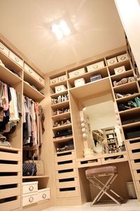 Want a little vanity inside my closet, not right in the middle though. More