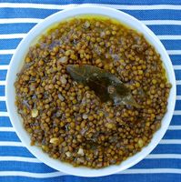 A delicious yet simple lentil dish is a Greek classic all year round. Tender lentils cooked with onion and served with extra virgin olive oil and red wine vinegar. Lentil soup known as fakes (pronounced FAH-kess) is one of the most popular dishes among Greek children. I kid you not. Kids go crazy for these...