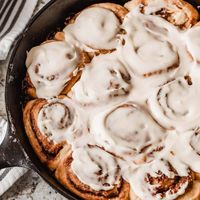 Sourdough Cinnamon Rolls