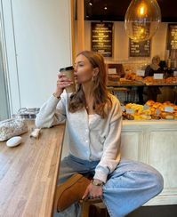 fall, fall inspo, fall outfit, fall outfit inspo, outfit, outfit inspo, school outfit, uggs, cute, cute outfit, aesthetic, aesthetic outfit, pretty, winter, winter inspo, winter outfit, winter outfit inspo, brandy melville, aesthetic fall, aesthetic fall, #fall #inspo #fallinspo #winterinspo #outfit #outfitinspo #aesthetic #birkenstocks #brandymelville