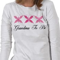 #Grandma To Be t-shirt for Mother's Day.  Share your exciting news!