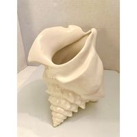 Vintage Regency Stylized Large Conch Shell Vase sculpture / Hand Painted Glazed Ceramic Sculptural  Vessel  ~ Great, very gently preowned. No Chips or cracks.  ~ Measurements:  Style profile: Regency MCM Beach Coastal Nautical shabby chic cottage trompe l'oeil vase planter sculpture decor