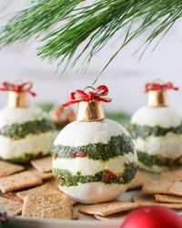 Ornament Pesto Sun-dried Tomato Cheese Balls - Make With Mara