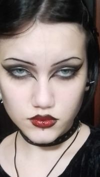 #goth #gothic #gothicmakeup #gothmakeup #80s #90s #makeup #darkmakeup  #altmakeup