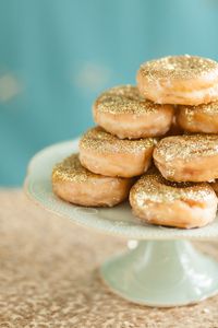 Glitter donuts..umm YES?!?!