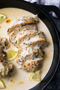 Creamy lemon garlic instant pot chicken breasts #instantpotrecipe #chickendinner #garlic