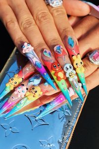 Is Saweetie in training to be the next champion Pokémon trainer? Judging from her latest manicure, Ash Ketchum better watch his back. The rapper added yet another entry to her long list of absolutely epic, eye-catching manis with a Pokémon-themed set so colourful and adorable it needed an Instagram carousel to adequately capture its magnificence 📷 : Saweetie